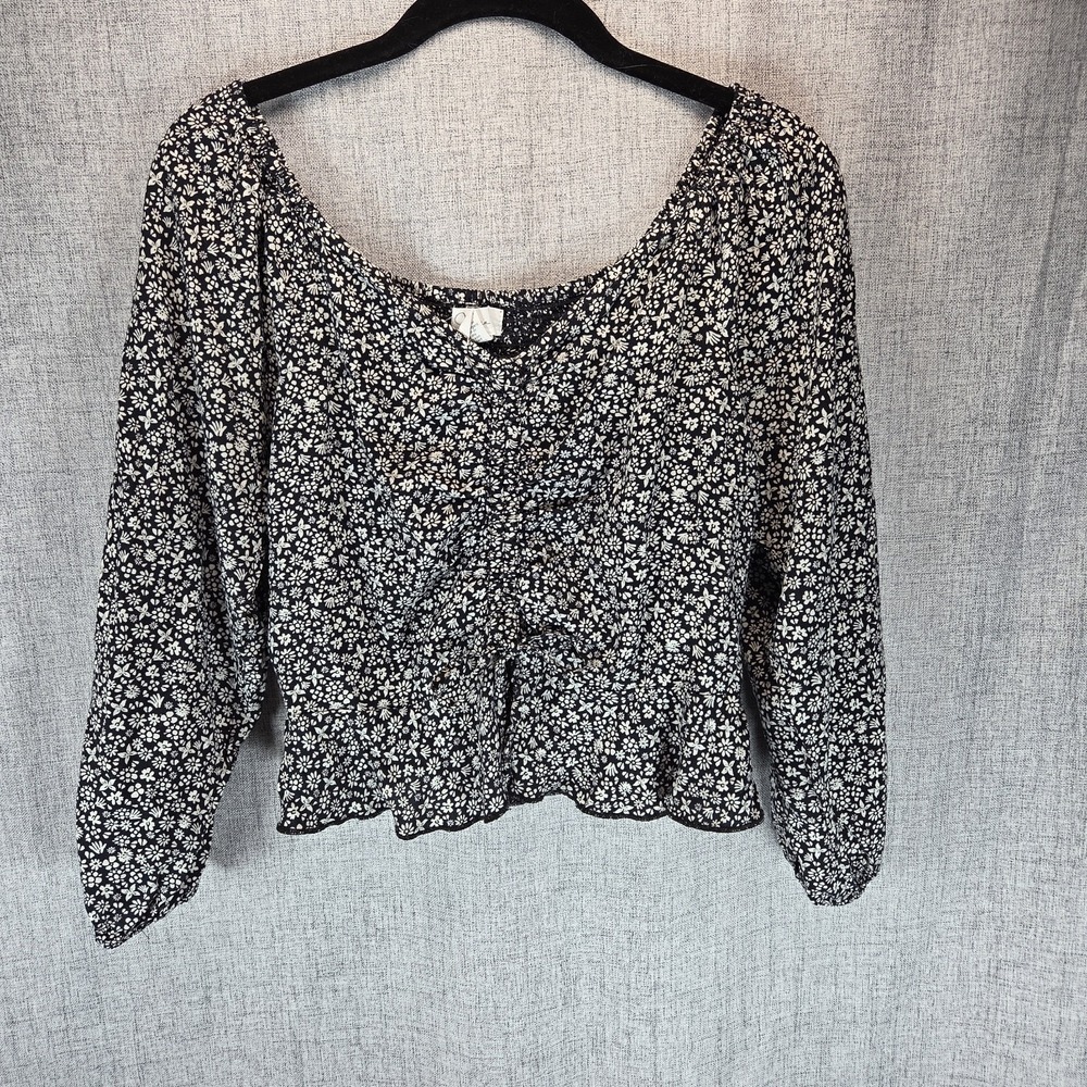 Japna Black & White Floral Y2K Smocked Long Sleeve Blouse Medium Boho